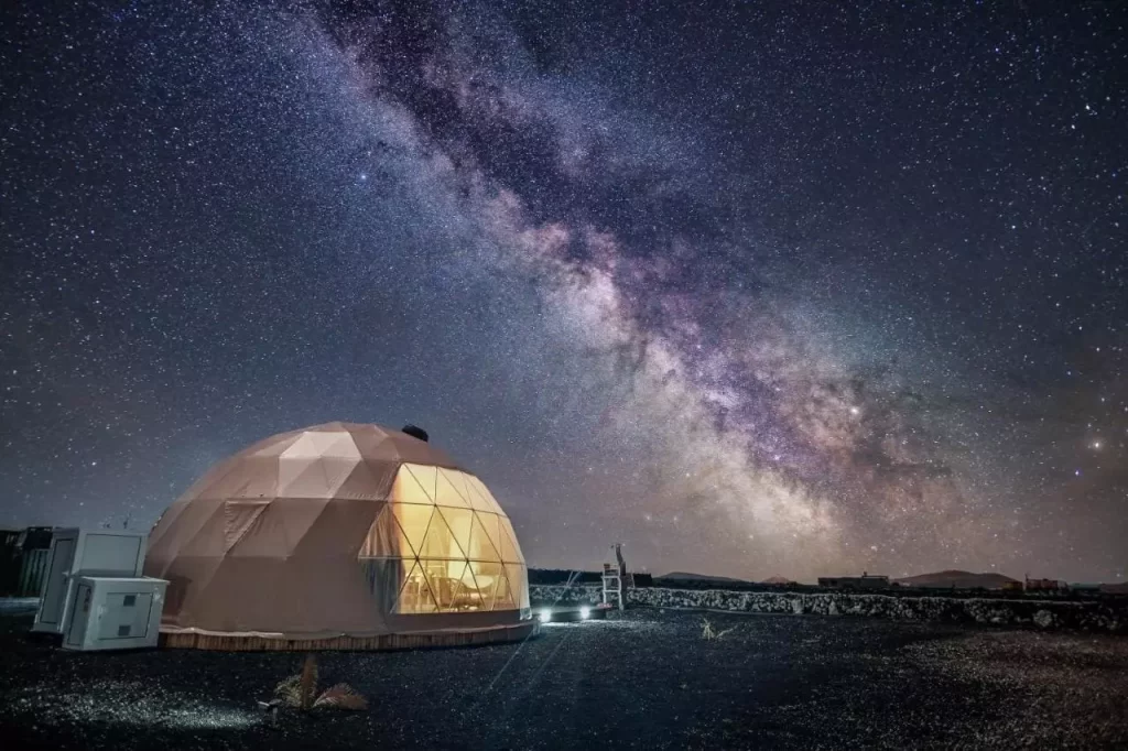 Glamping bubble dome under the Milky Way stars in Gran Canaria